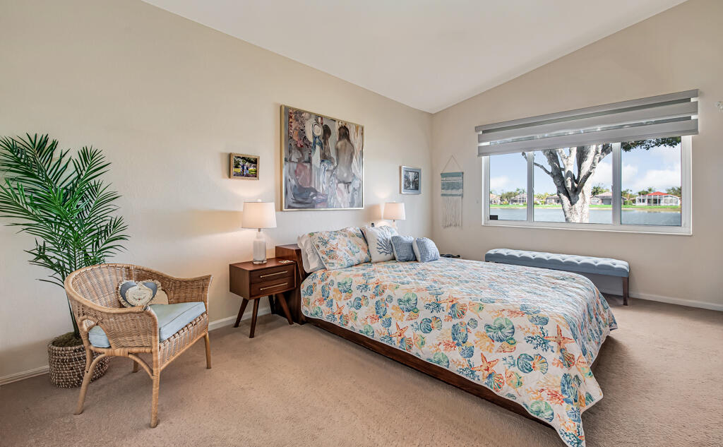 VENETIAN ISLES - Residential