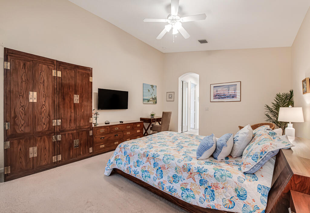 VENETIAN ISLES - Residential