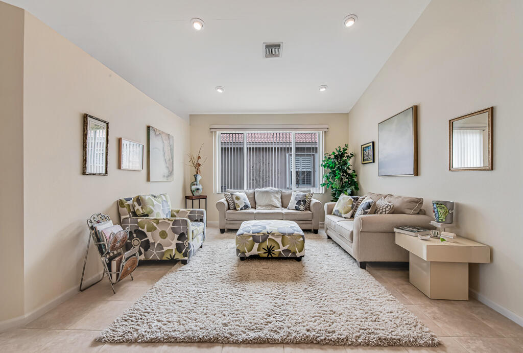 VENETIAN ISLES - Residential