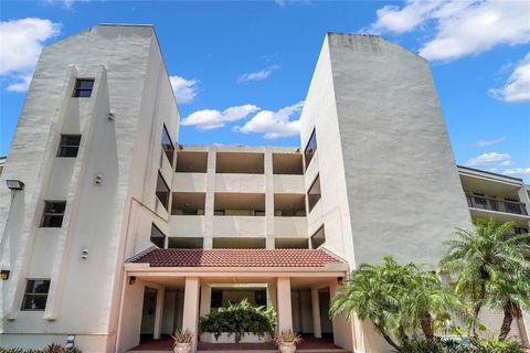 A home in Oakland Park