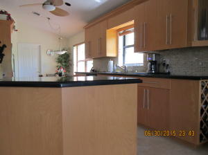 LEXINGTON LAKES - Residential