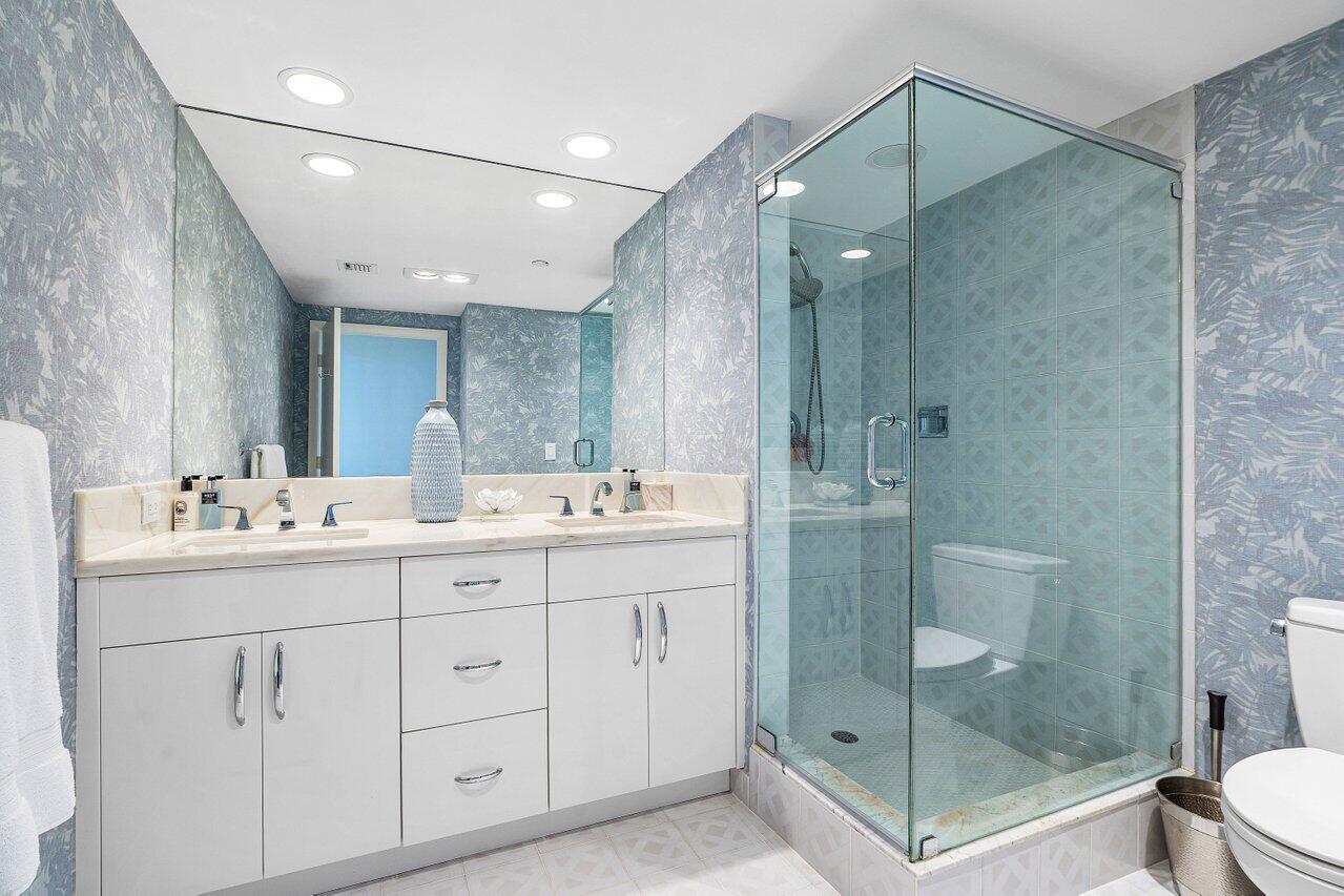 TWENTY ONE HUNDRED CONDO - Residential