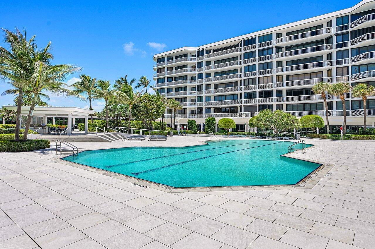 TWENTY ONE HUNDRED CONDO - Residential