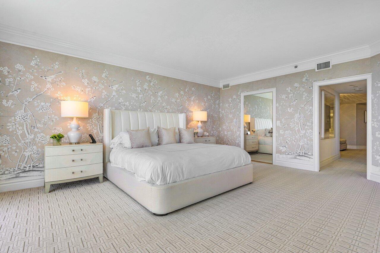 TWENTY ONE HUNDRED CONDO - Residential