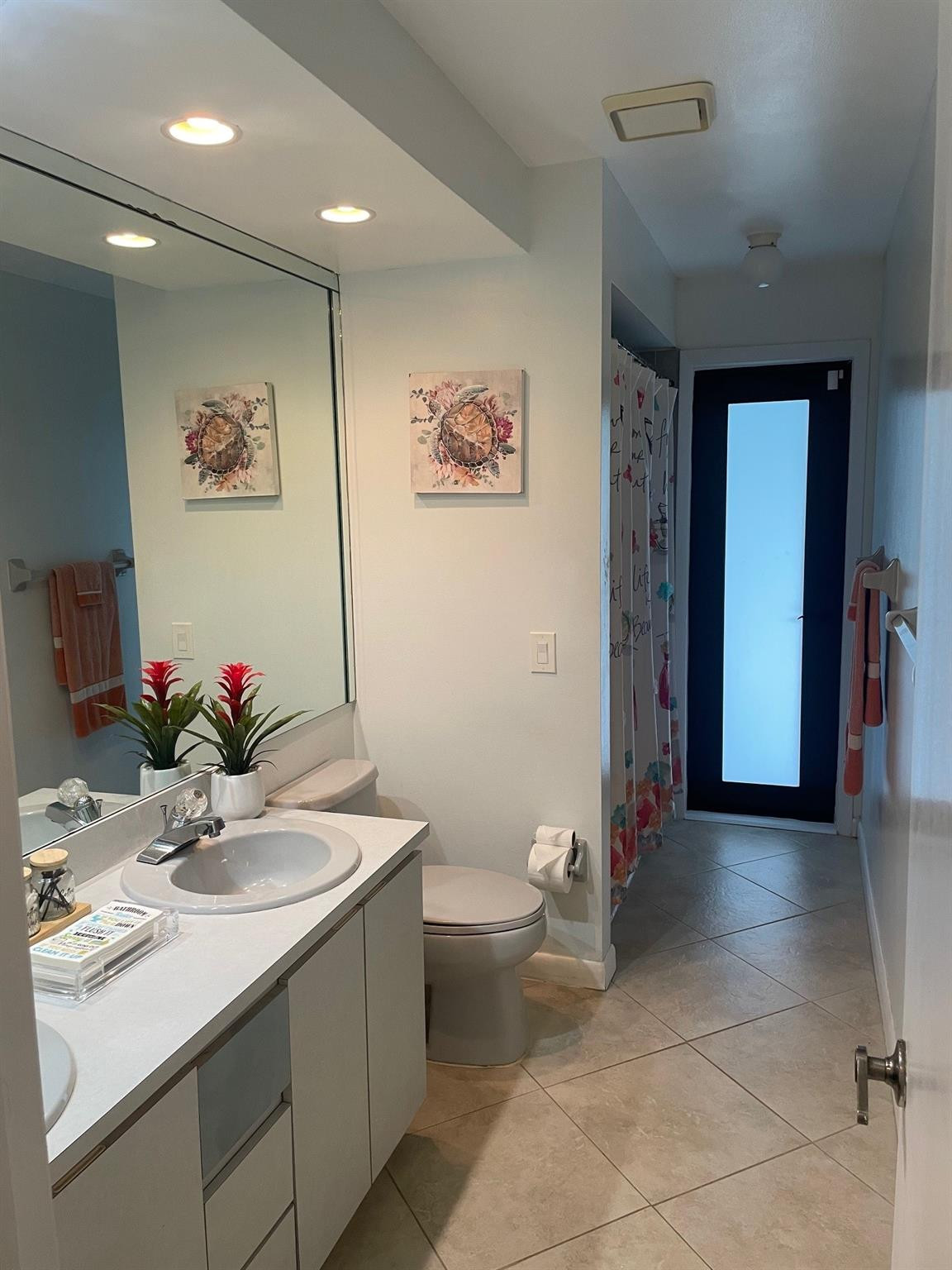 West Glen 128-3 B - Residential