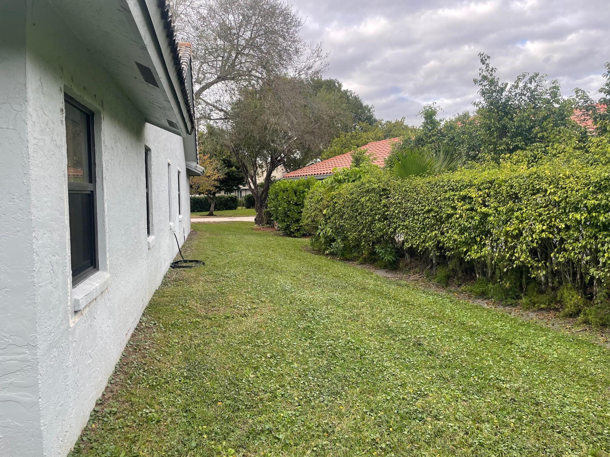 West Glen 128-3 B - Residential