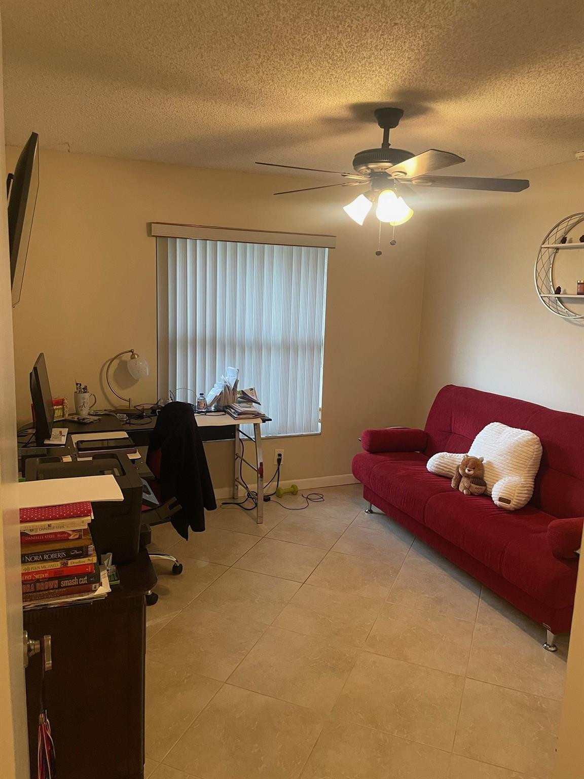 West Glen 128-3 B - Residential