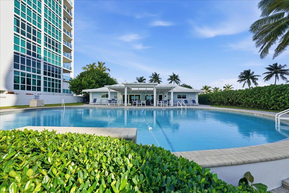 PALM CLUB CO-OP - Residential