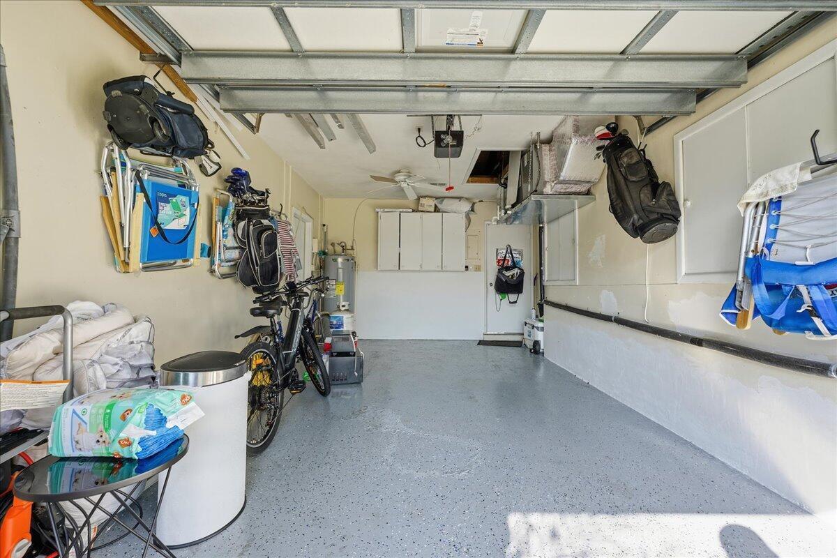 PALM CLUB CO-OP - Residential