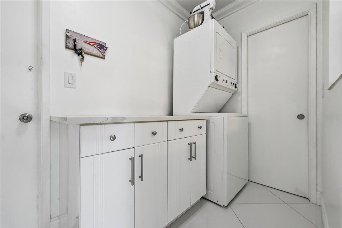 PALM CLUB CO-OP - Residential