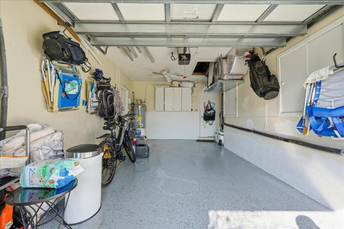 PALM CLUB CO-OP - Residential