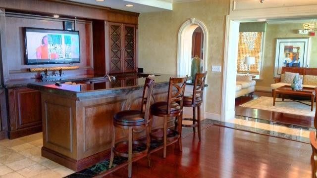 THE MOORINGS - Residential Lease