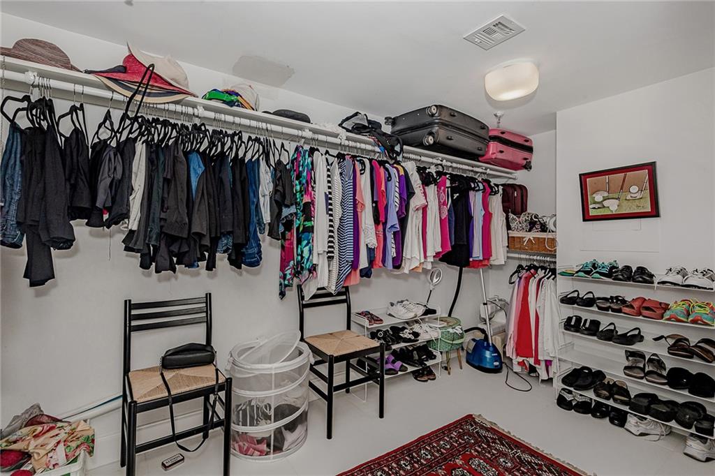 701 Riverside Drive Condo - Residential
