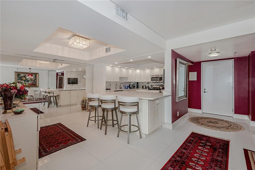 701 Riverside Drive Condo - Residential