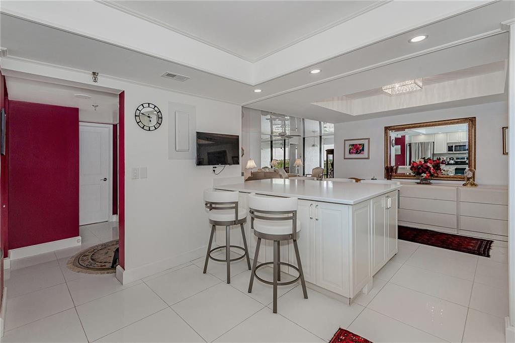 701 Riverside Drive Condo - Residential
