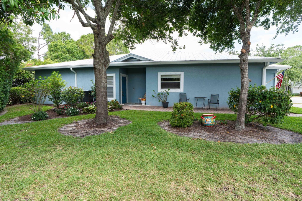 Photo of 665 NE Bent Paddle Lane, Port Saint Lucie, FL 34983 (MLS # R11084055)
