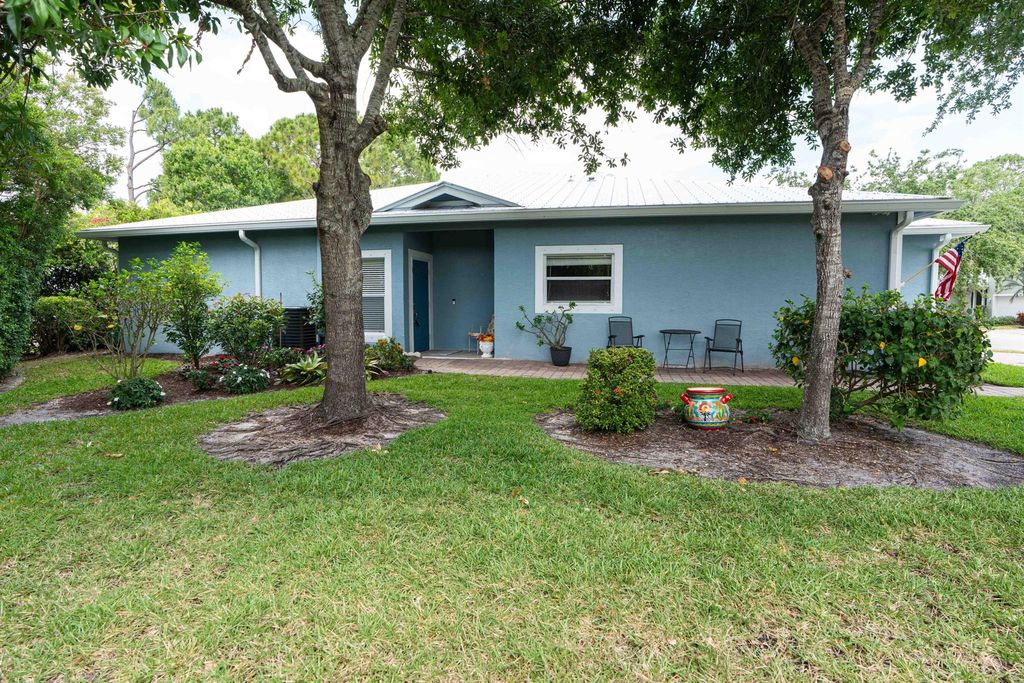 Photo of 665 NE Bent Paddle Lane, Port Saint Lucie, FL 34983 (MLS # R11084055)
