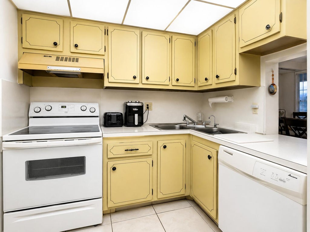 Photo of 6200 NW 62ND Street #206, Tamarac, FL 33319 (MLS # B26059787)