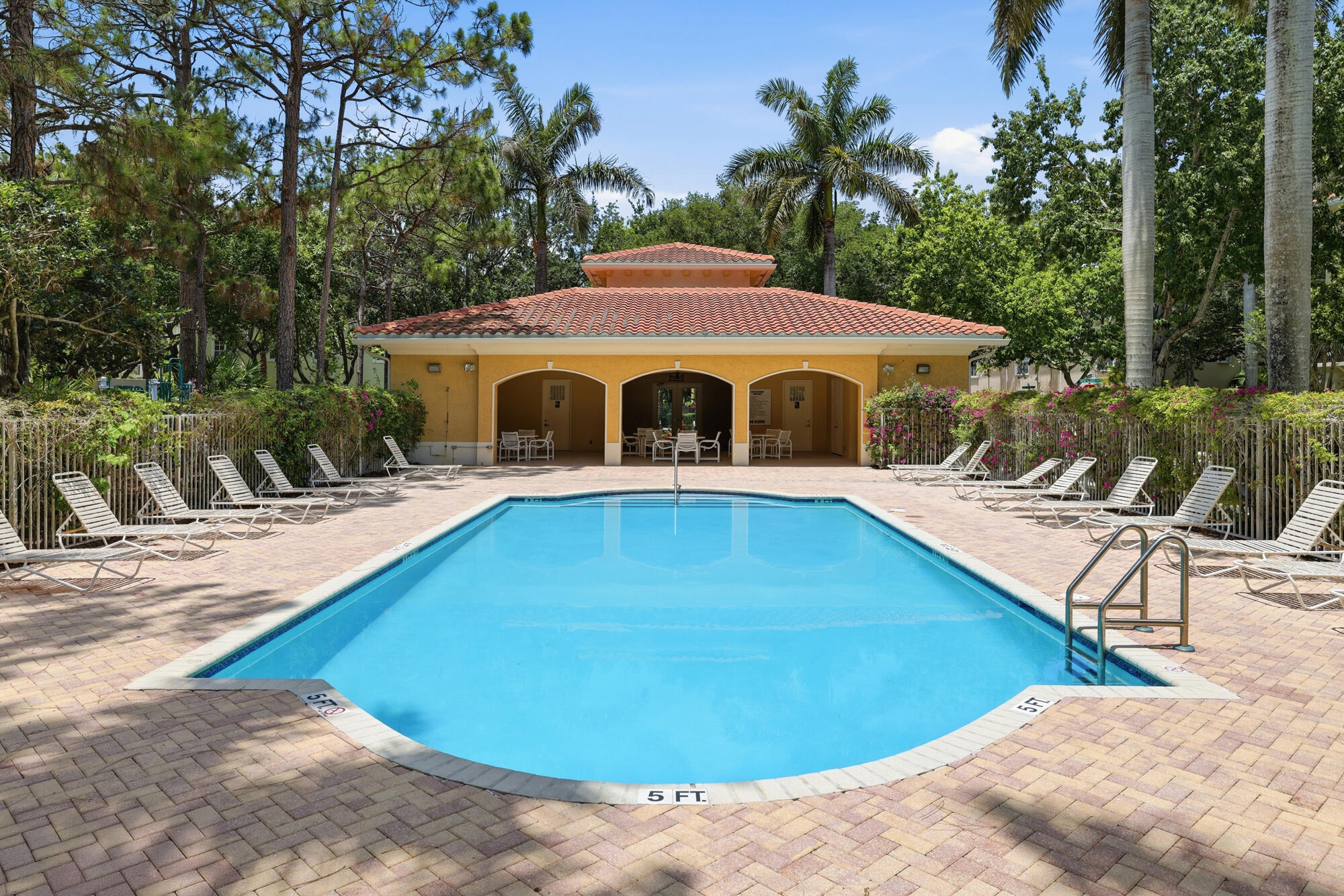 OSCEOLA WOODS - Residential