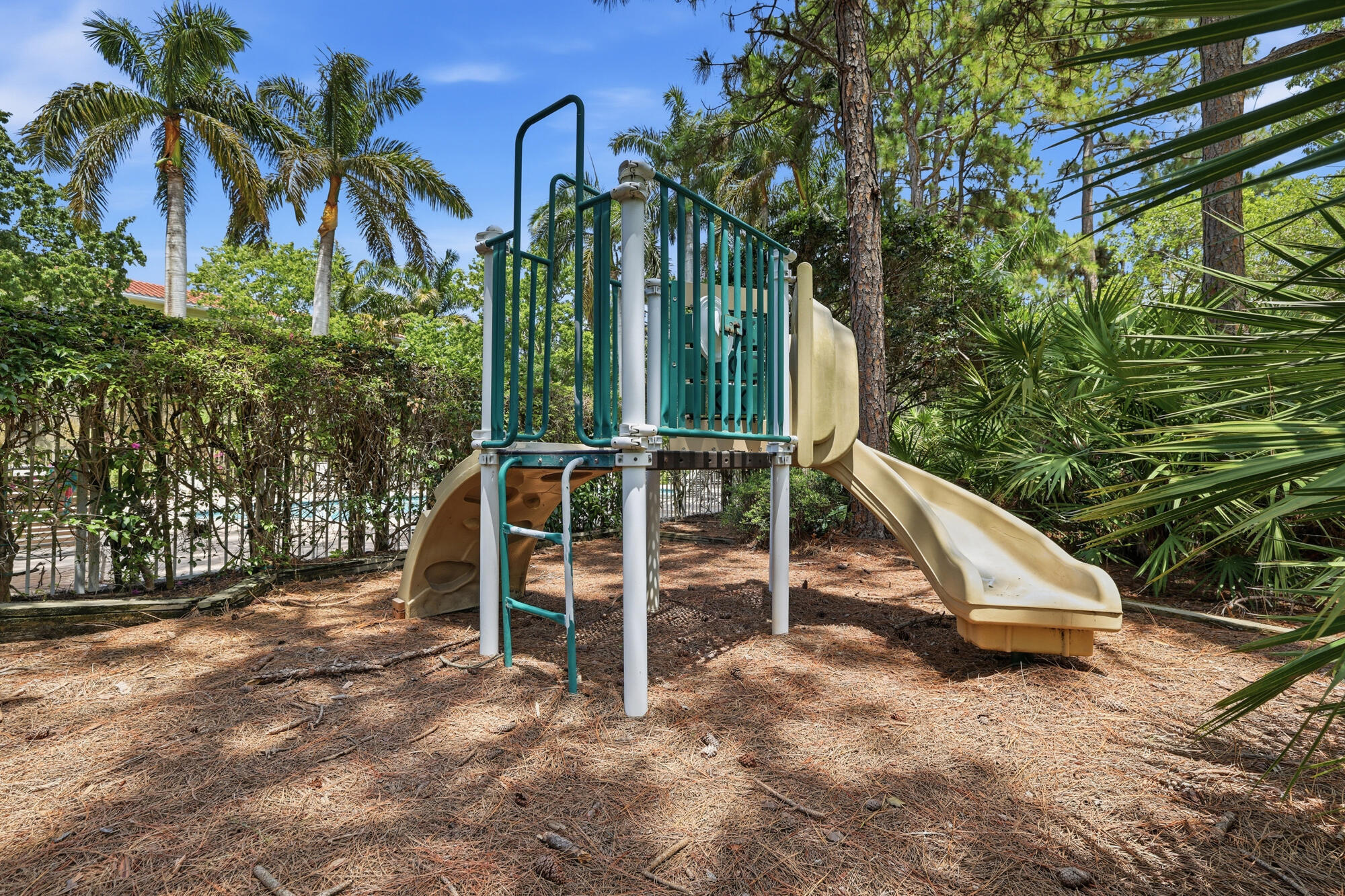 OSCEOLA WOODS - Residential