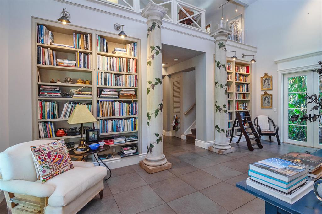 ORCHID LANE - Residential