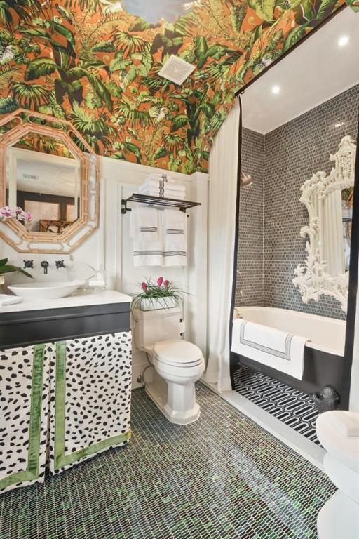 ORCHID LANE - Residential