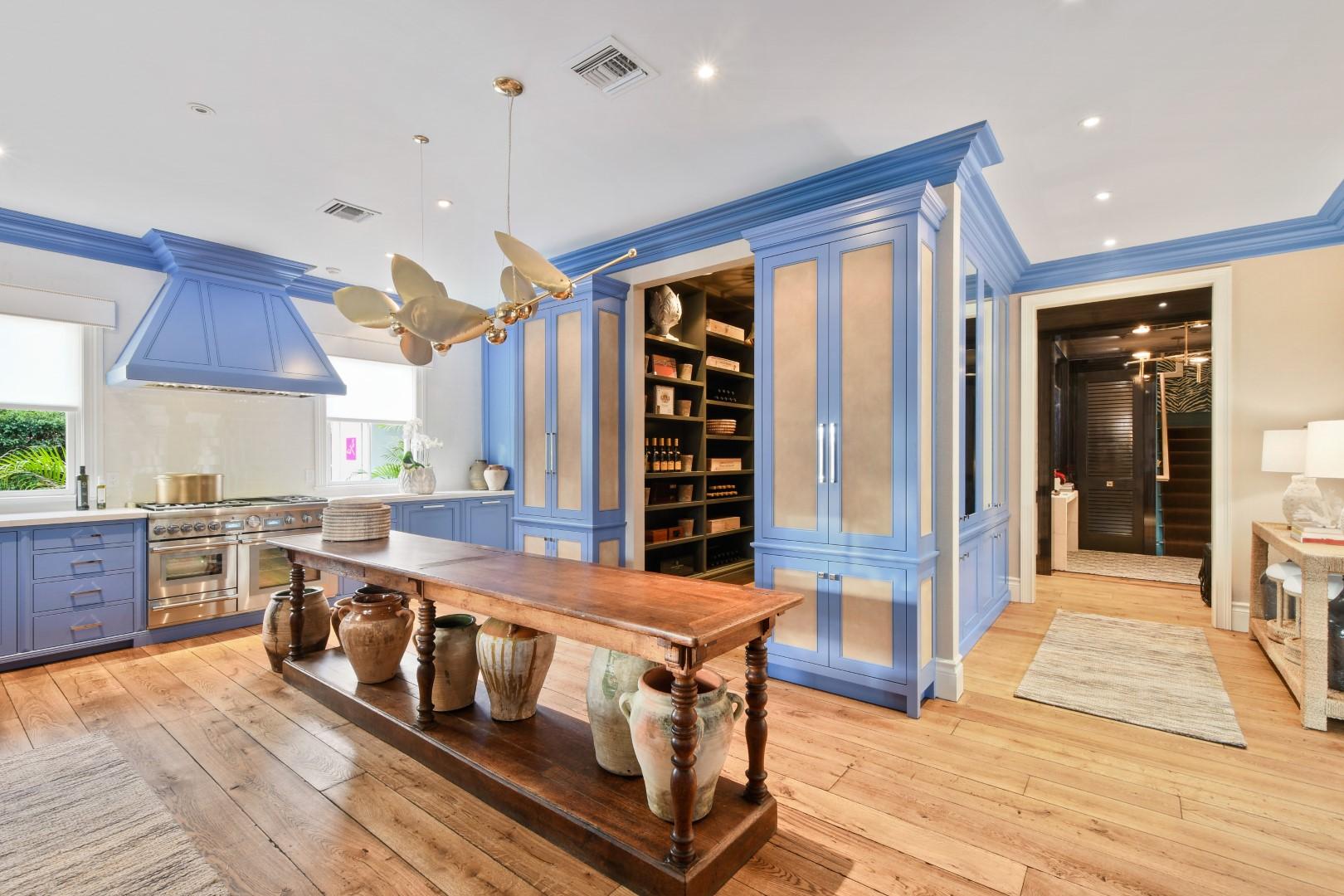 ORCHID LANE - Residential