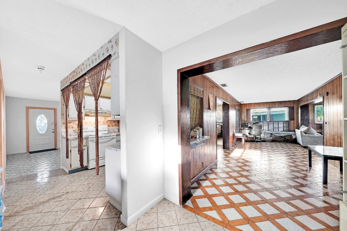 Paradise Gardens Sec 3 72 - Residential