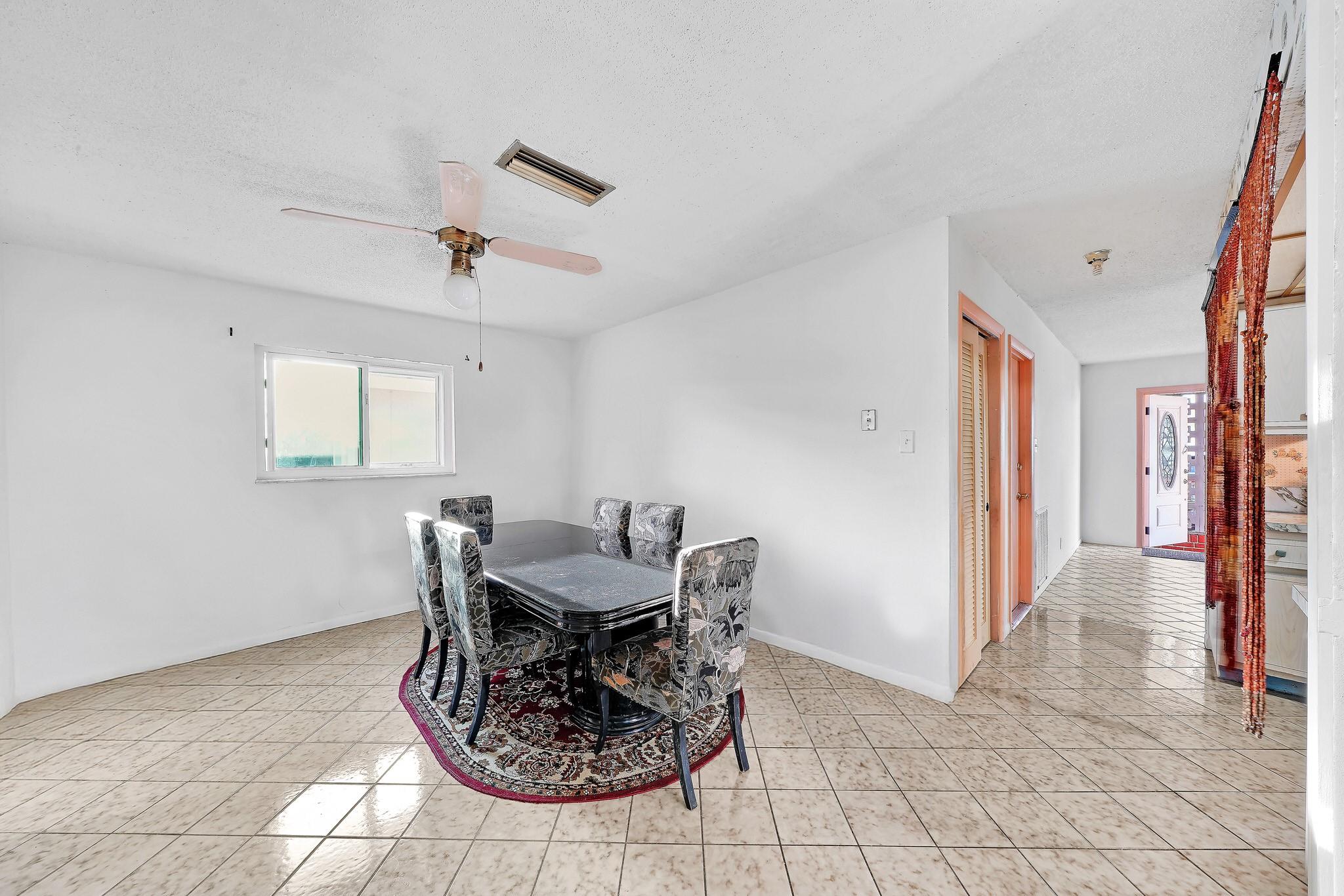 Paradise Gardens Sec 3 72 - Residential