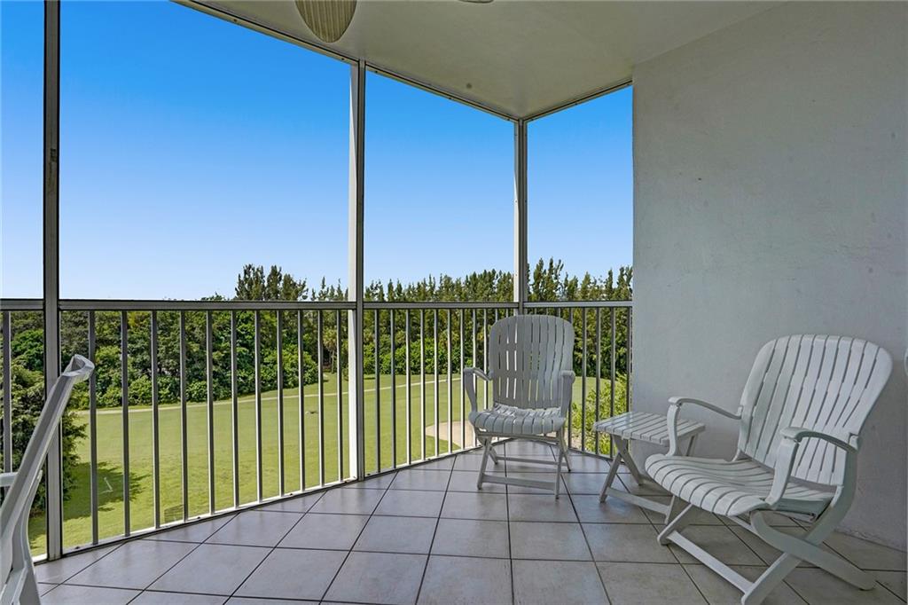 Palm Aire CC Bldg 10 - Residential