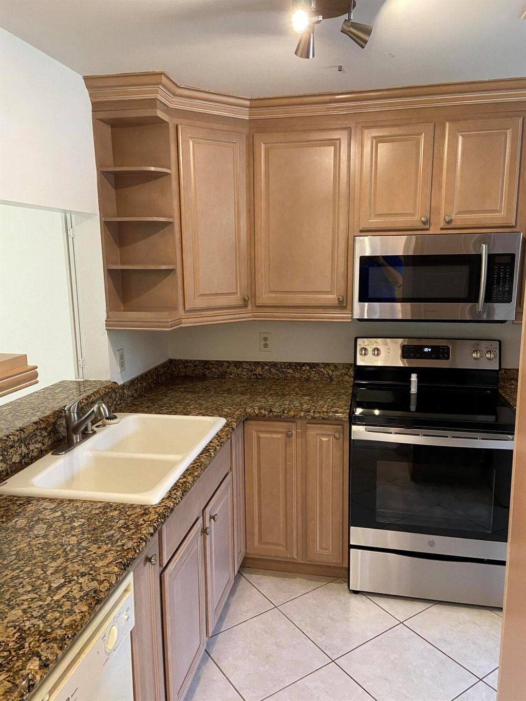 Photo of 3000 SW 21st Terrace #321b, Delray Beach, FL 33445 (MLS # R11065481)