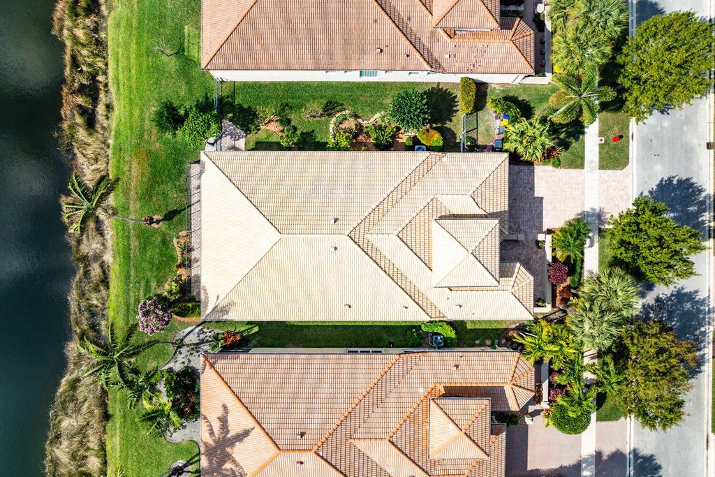 Photo of 8586 Via Brilliante, Wellington, FL 33411 (MLS # R11059386)