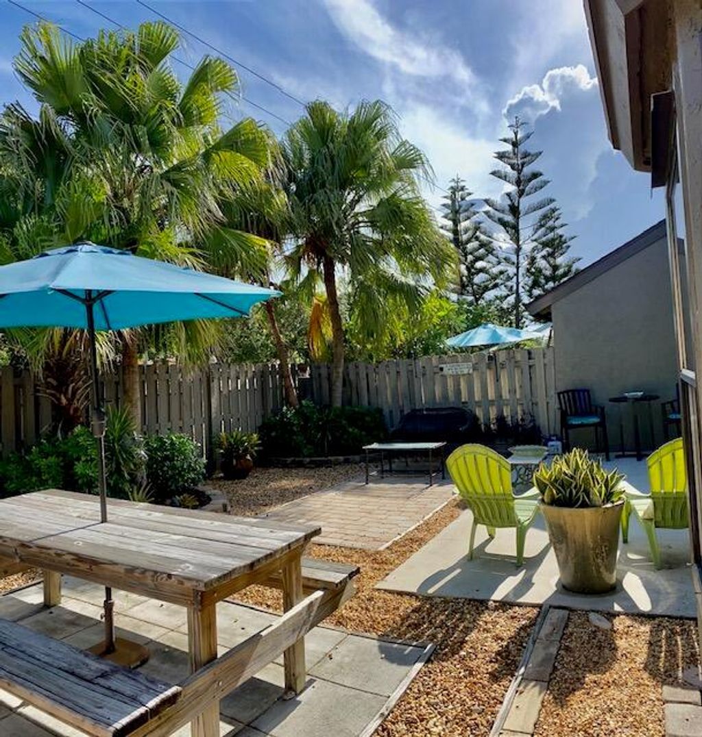 Photo of 5060 Sesame Street, Palm Beach Gardens, FL 33418 (MLS # R10745869)