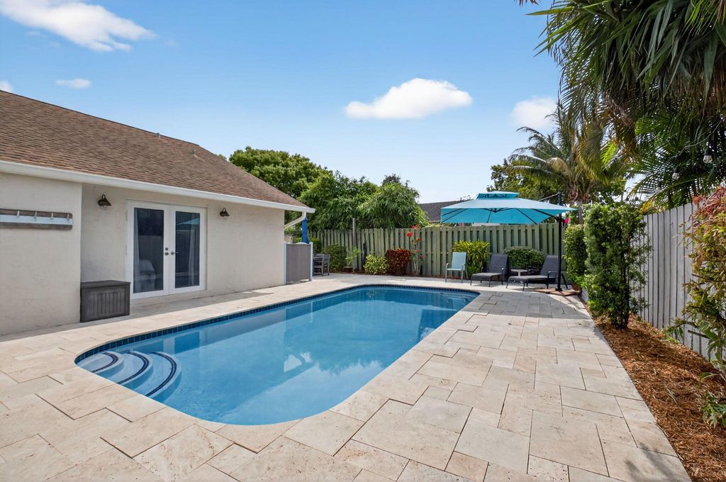 Photo of 1442 Fulmar Drive, Delray Beach, FL 33444 (MLS # R11096091)