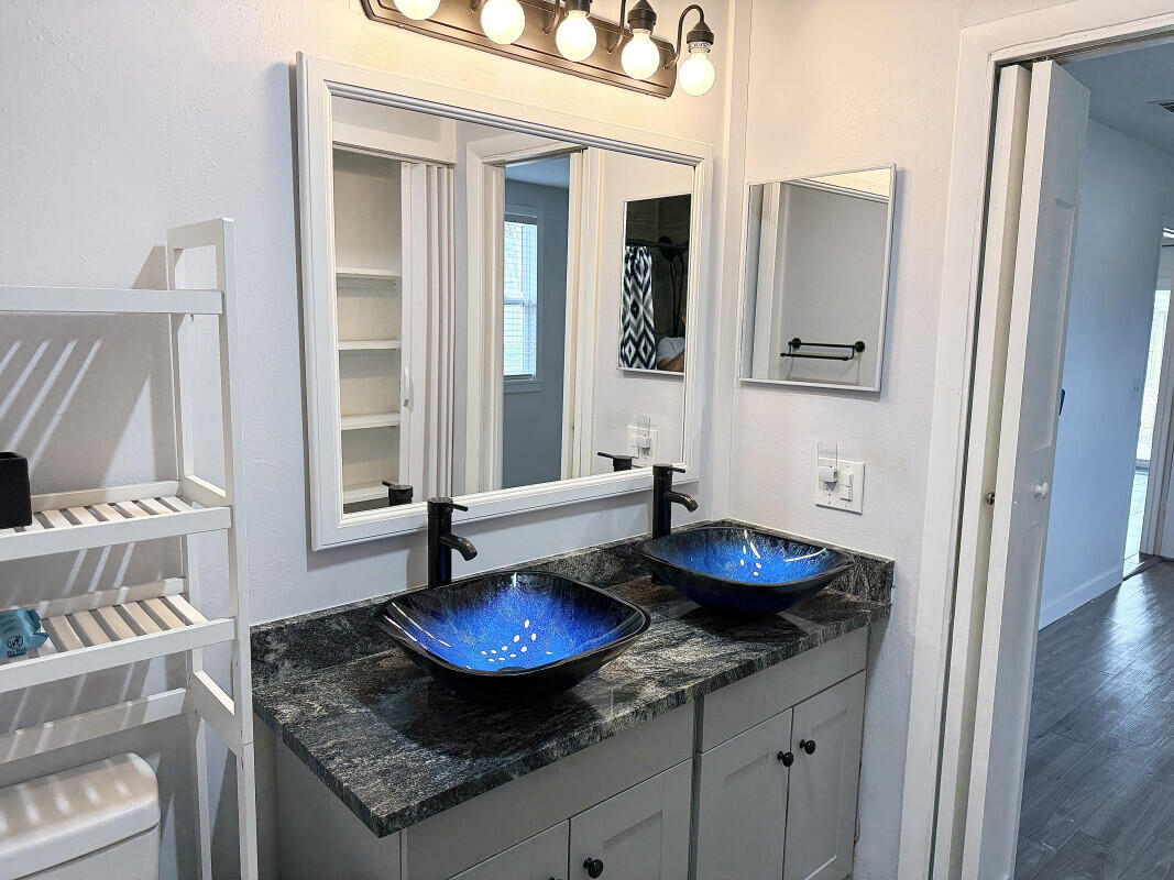 SOUTH PORT ST LUCIE UNIT 15 - Residential