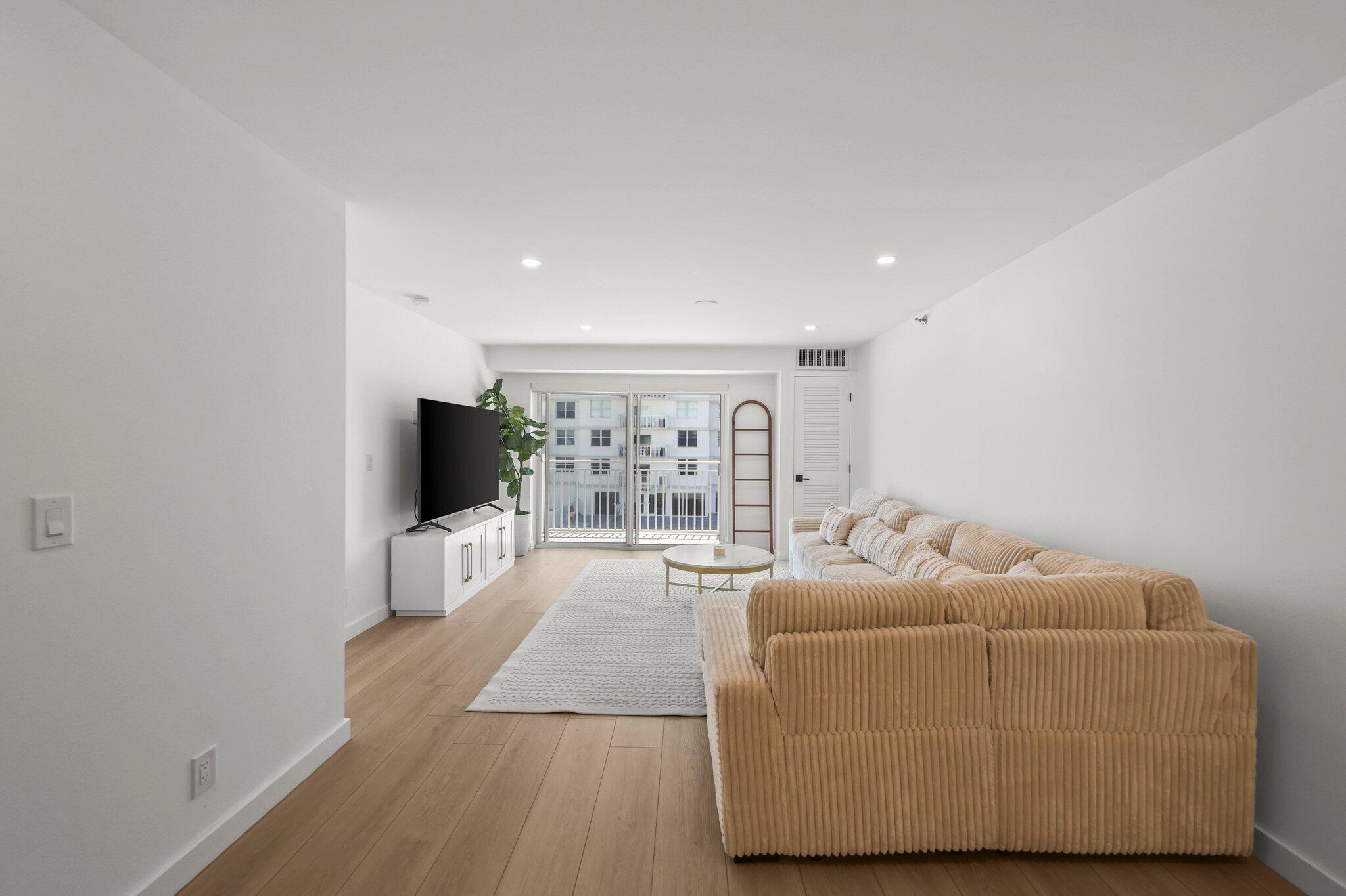 4505 S Ocean Boulevard 203