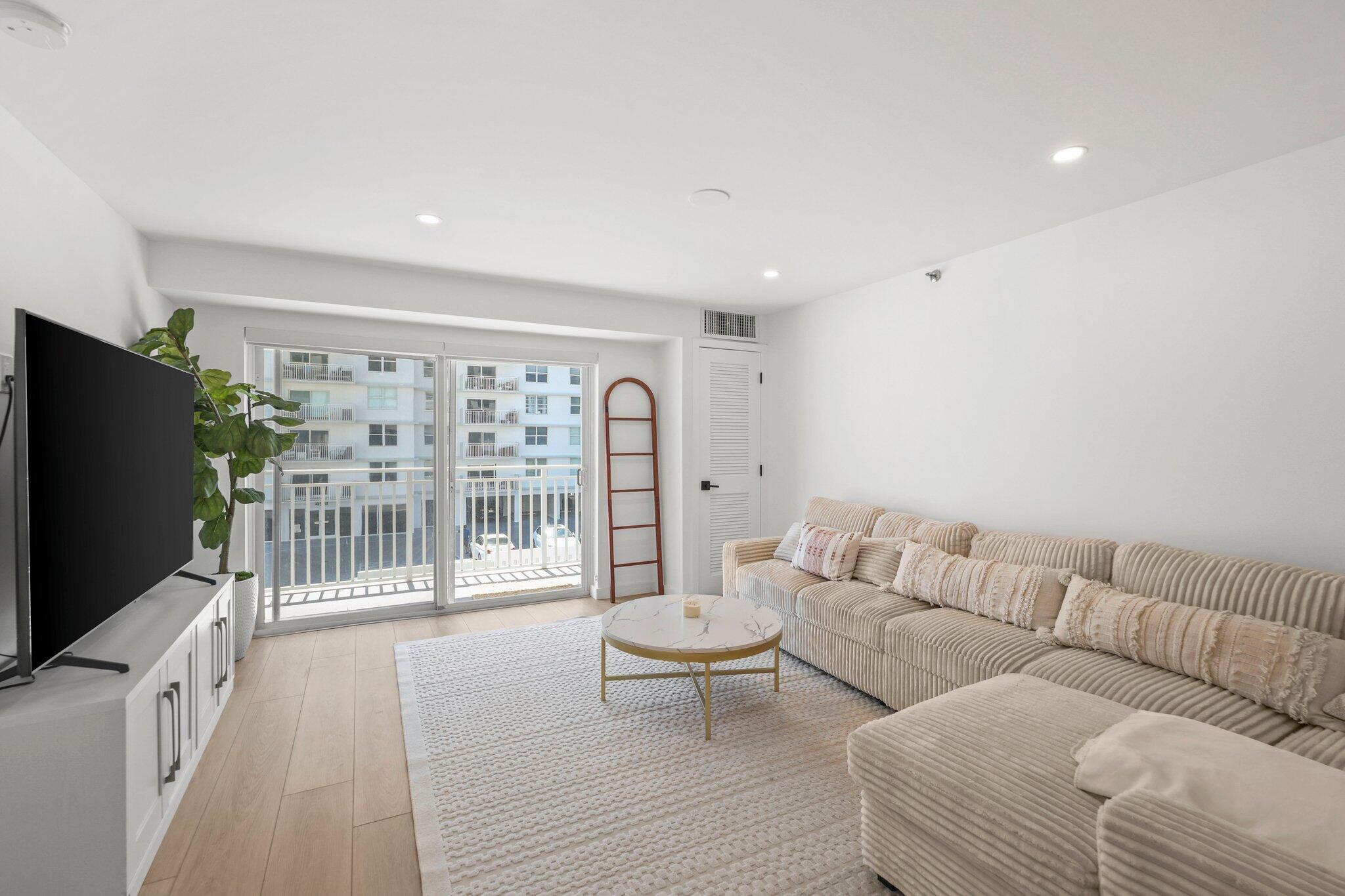 4505 S Ocean Boulevard 203