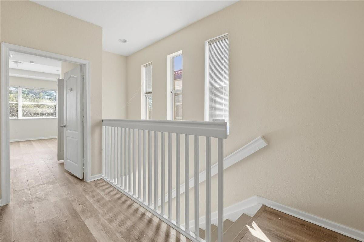 PORTOFINO PALMS - Residential