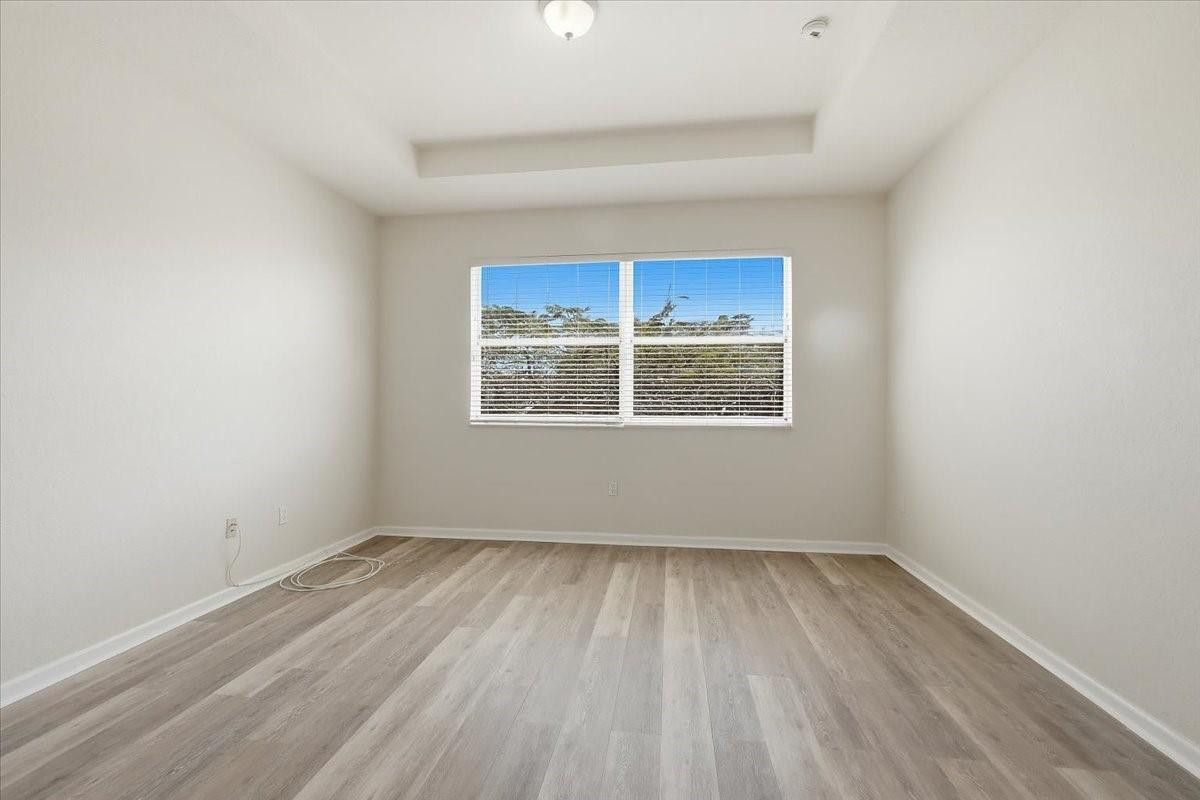 PORTOFINO PALMS - Residential