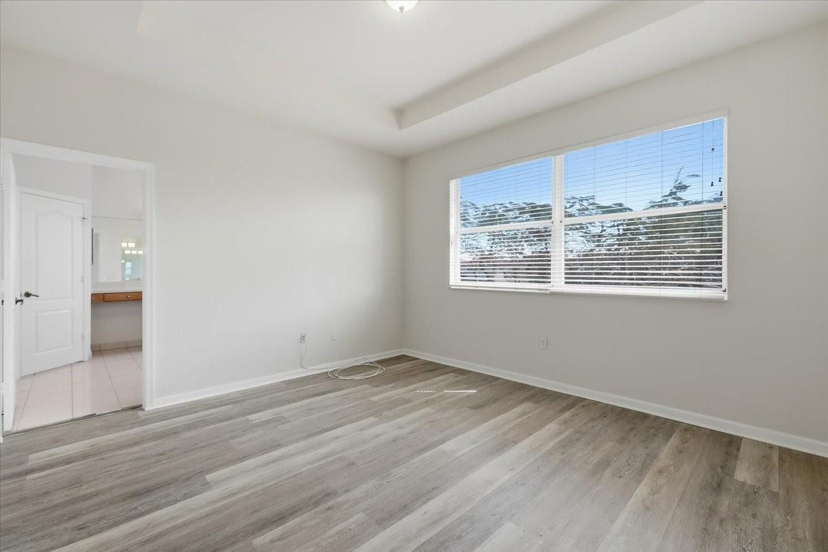 PORTOFINO PALMS - Residential