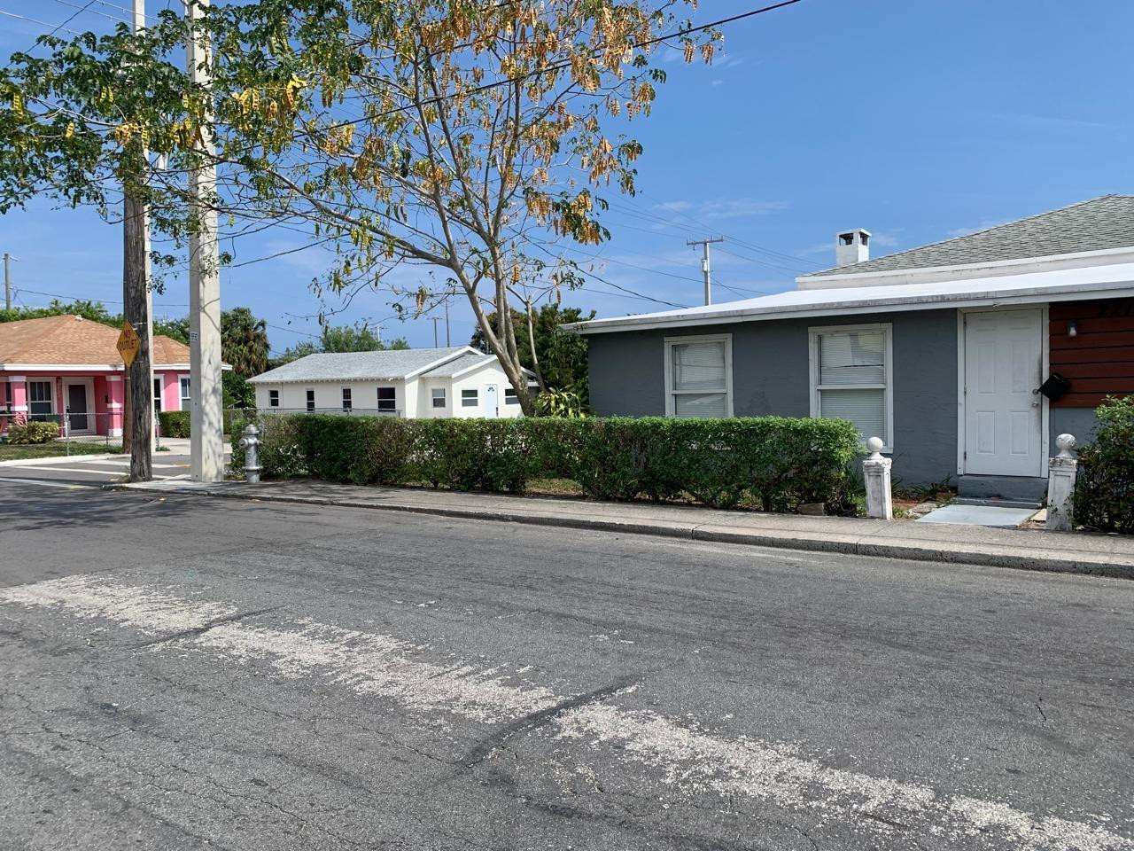 2212 Division Avenue