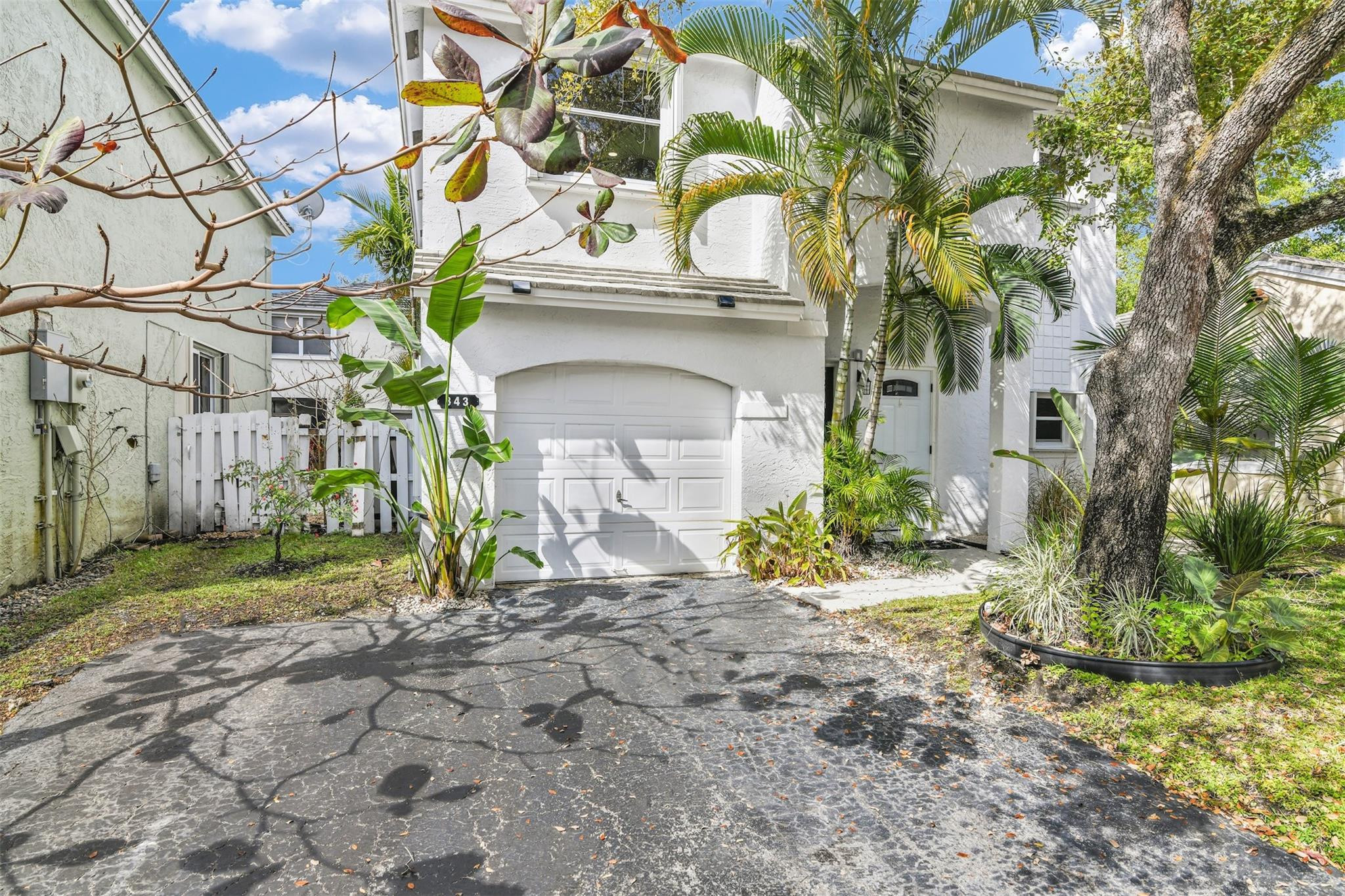 Jacaranda Prcl 216 130-7 - Residential