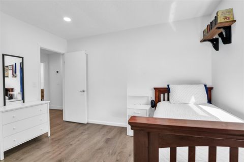 Tiny photo for 843 NW 98th Avenue, Plantation, FL 33324 (MLS # F10554029)