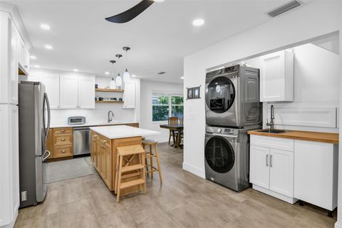 Tiny photo for 843 NW 98th Avenue, Plantation, FL 33324 (MLS # F10554029)