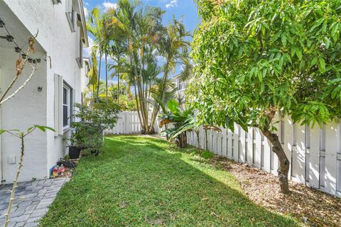 Tiny photo for 843 NW 98th Avenue, Plantation, FL 33324 (MLS # F10554029)