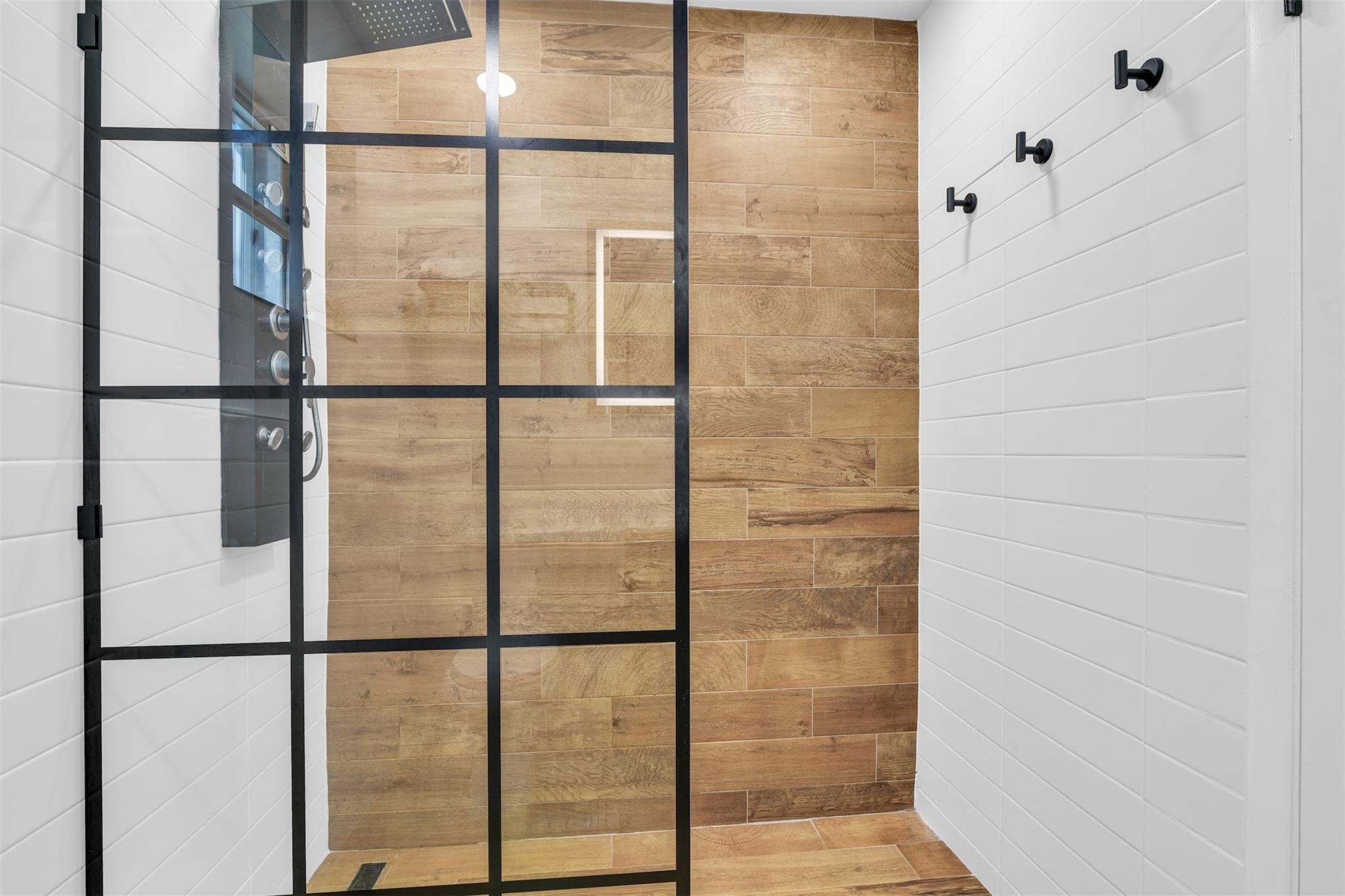 Jacaranda Prcl 216 130-7 - Residential