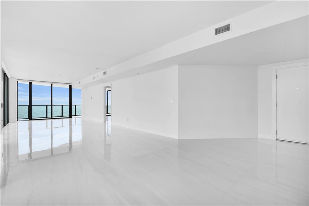 Sabbia Beach Condominium - Residential