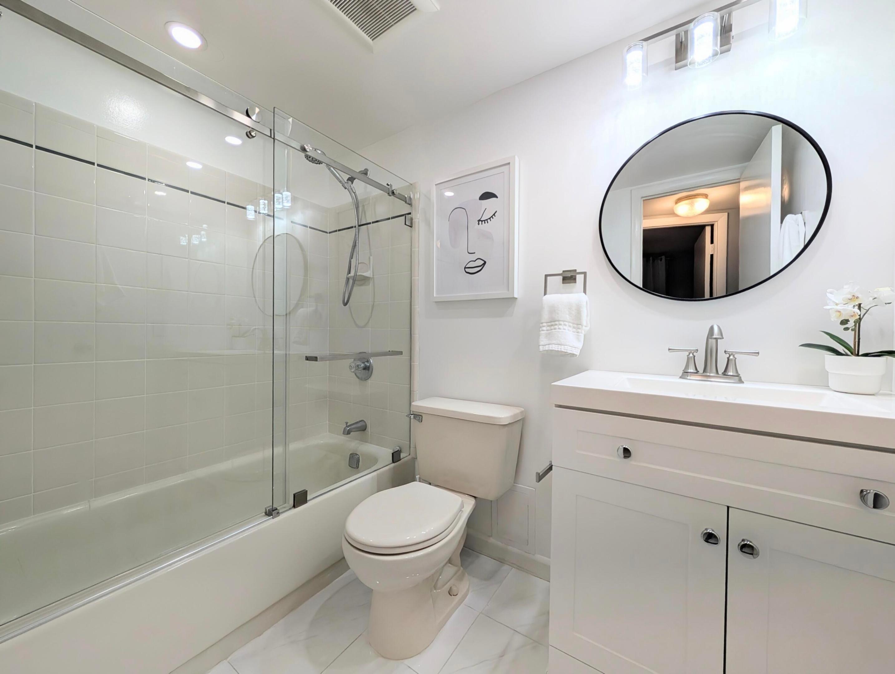 SUNRISE LAKES 32 CONDO - Residential