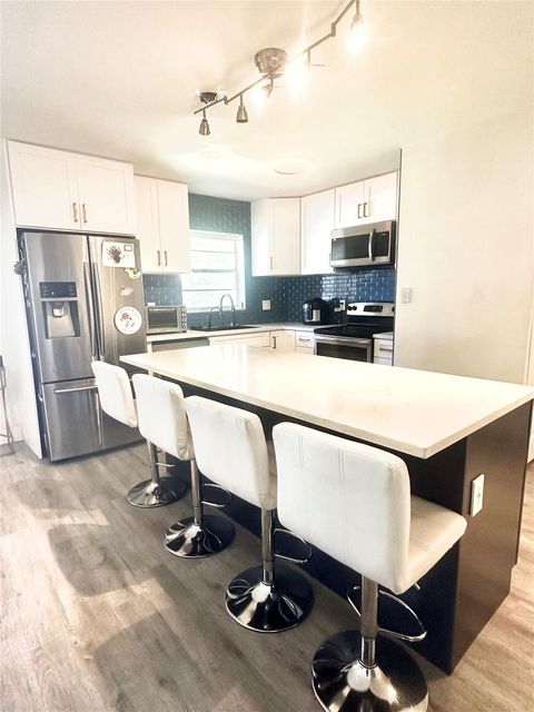 1124 NW 13th Street 202a Boca Raton FL 33486