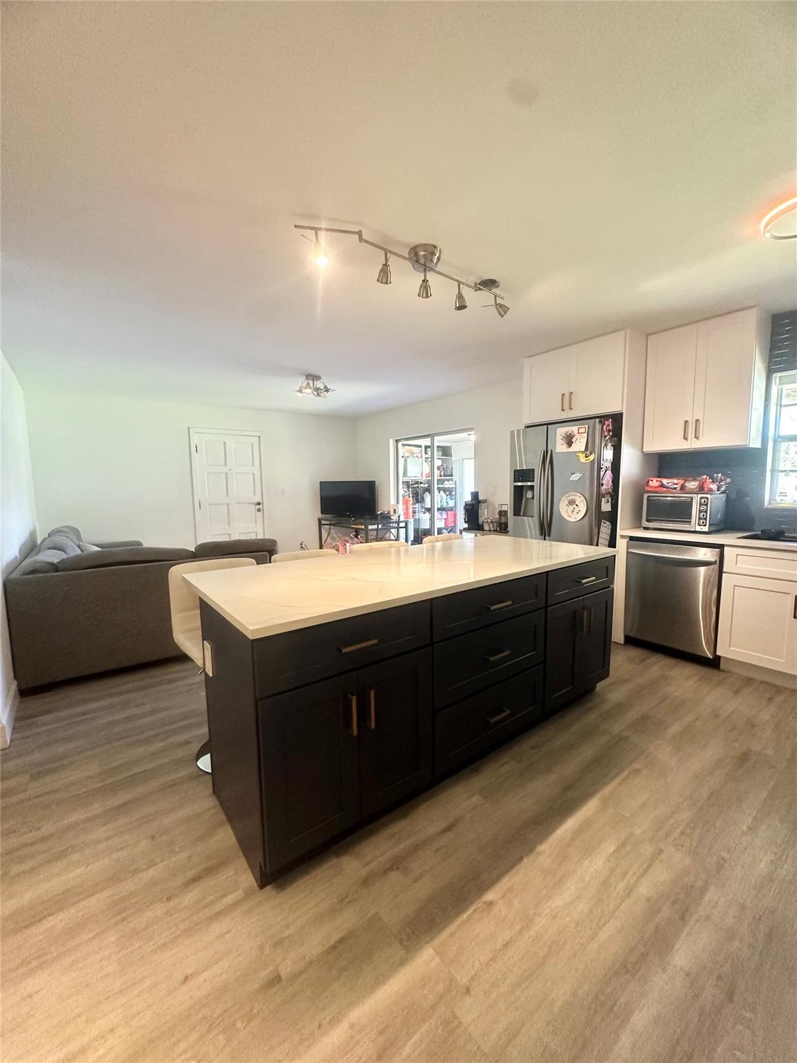 1124 NW 13th Street 202a
